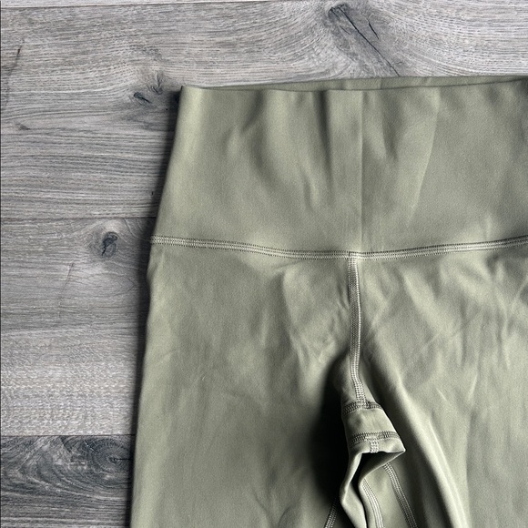 Lululemon Align High Rise Pant NWT - Picture 2 of 5